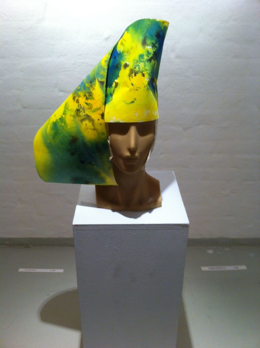 Head and hat - african style