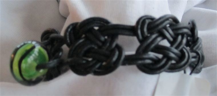 B Josephine vartical armbånd
