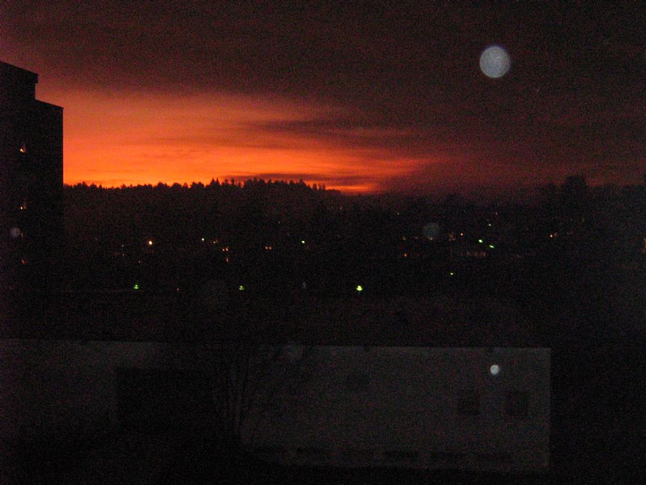 Enjoying sunset on grandmom´s balcony