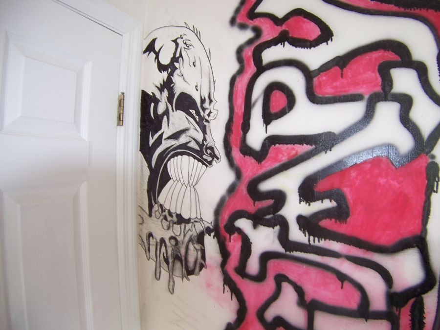 close the door