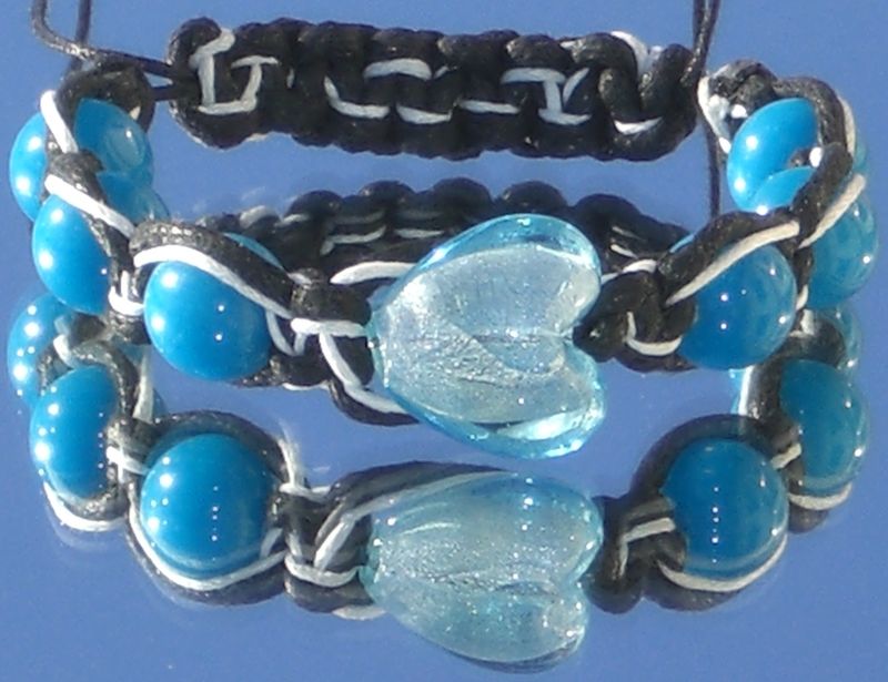 Knyttet shamballa armbånd