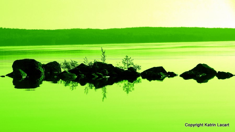 The green reflection
