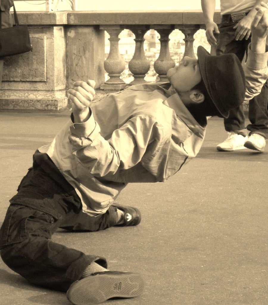 street performer2
