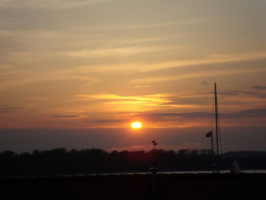 Sol går ned 17/5/13