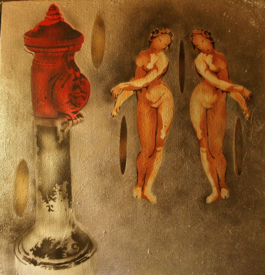 "Deux filles en admirant la bouche d'inc