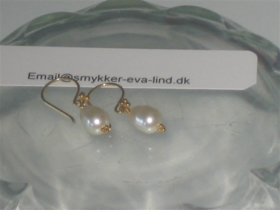 Ørehænger i 22.karat guld og Swarovski P