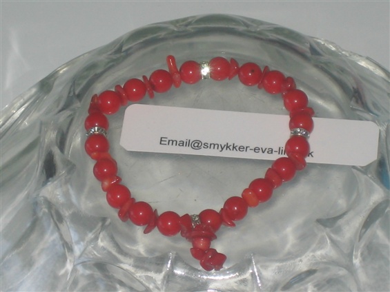 Armbånd med elastik. i rød koral