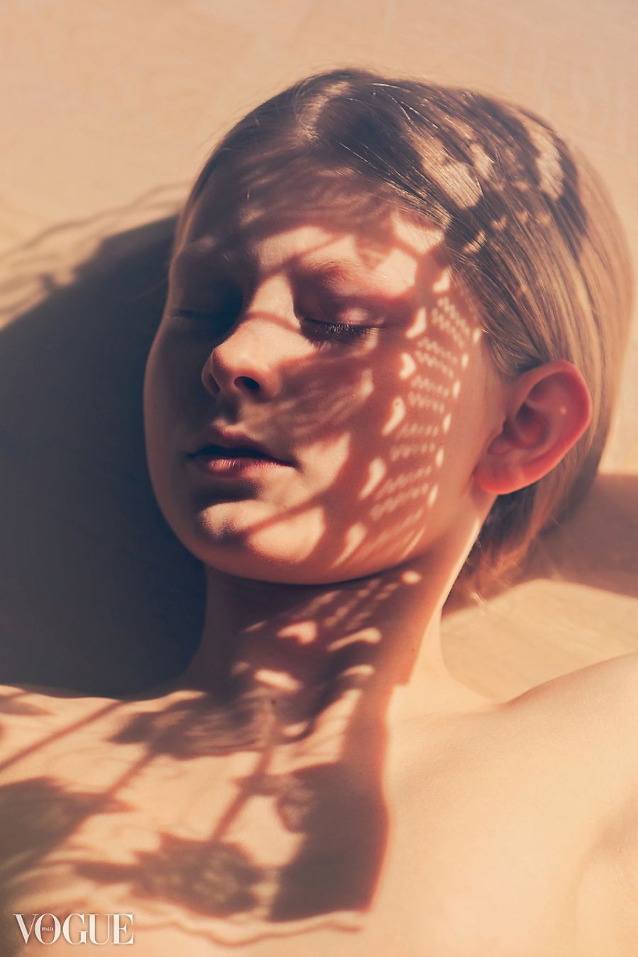Playing with shadows