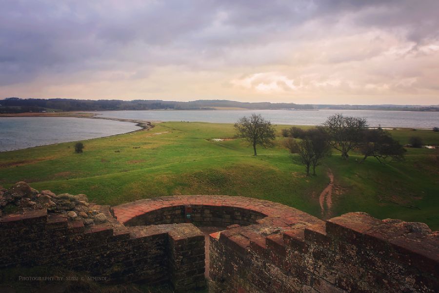 Kalø slotsruin II