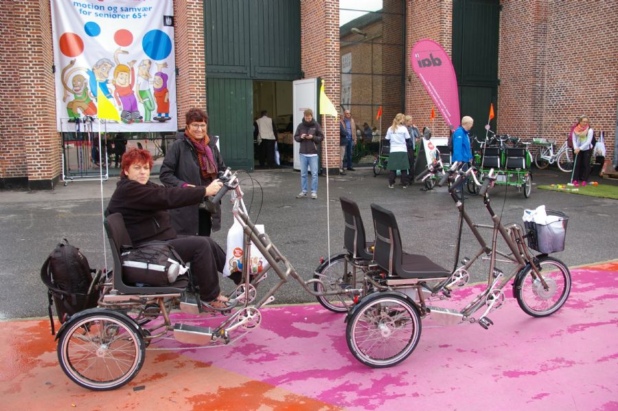 Parallelcykel .-