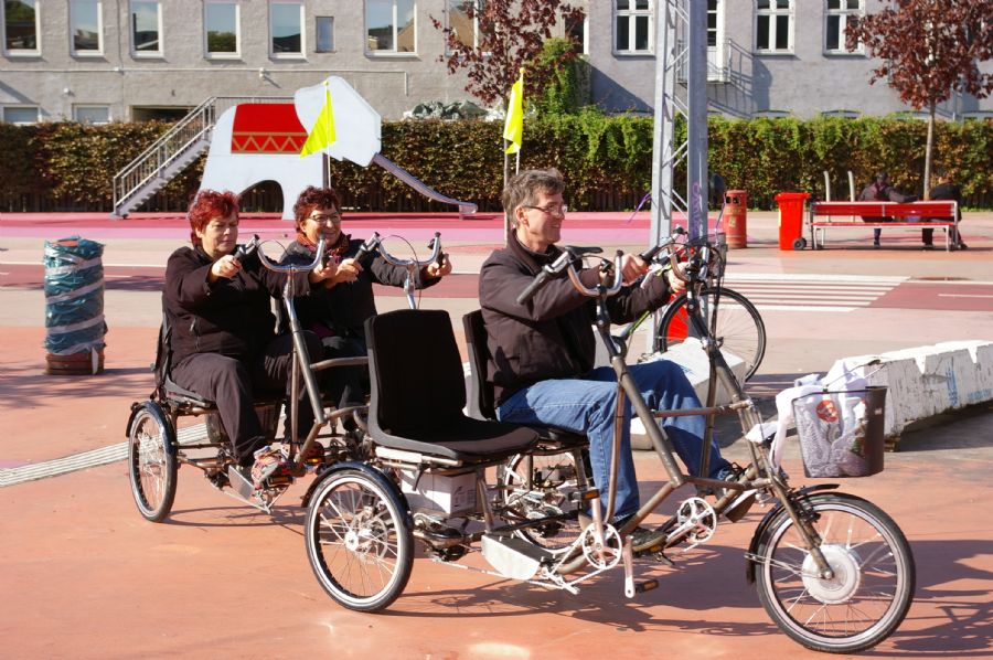 Parallelcykel .- " Flyder "
