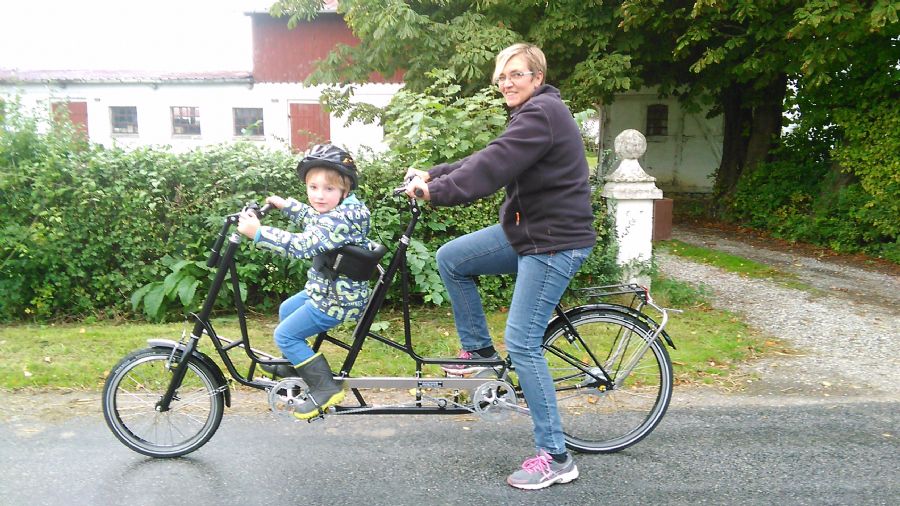 Tandem cykel fra dan-kunst på youtube.