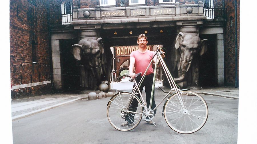Foran Carlsbergs elefanter 1983