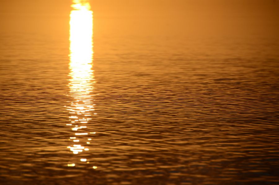'GLIMPSES OF SUNSET'...