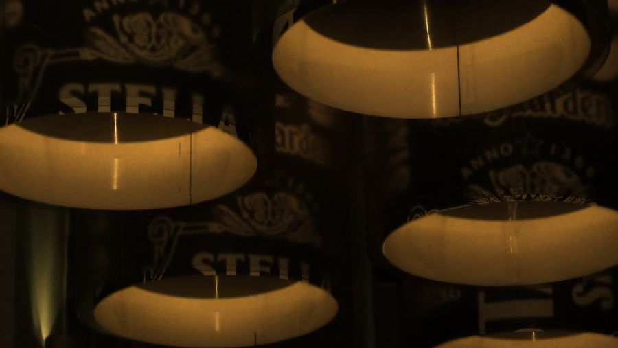 dim bar lighting