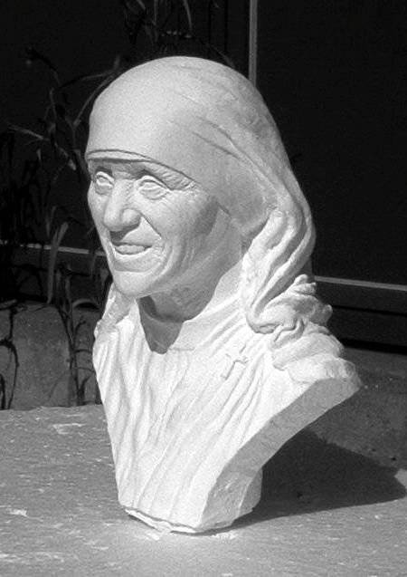 Buste Moder Teresa