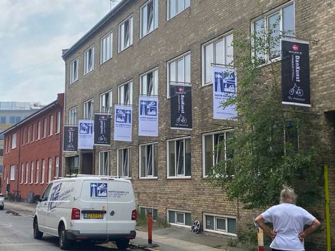 Nye flag på Bygmestervej i NV