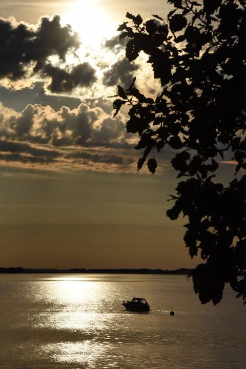 'Glimpses of Sunset'...