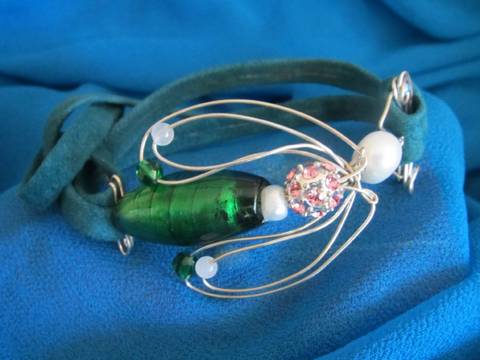 Armbånd  eller vedhæng ”Tema  ”INSEKTER